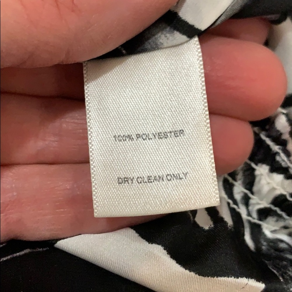 Ladies Top - Picture 3 of 3